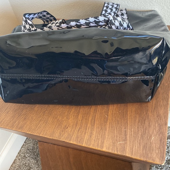 Nordstrom Black Shiny Plastic Tote Bag w/ Houndstooth Handles, 10-14”x5”x10” - Picture 5 of 13